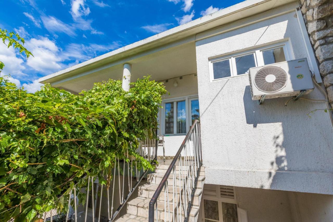 Apartments With A Parking Space Selce, Crikvenica - 2381 Экстерьер фото