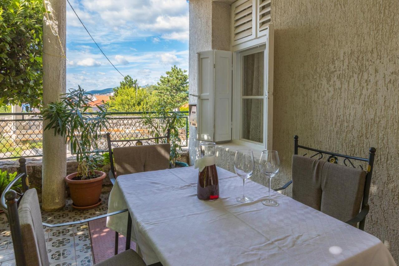 Apartments With A Parking Space Selce, Crikvenica - 2381 Экстерьер фото