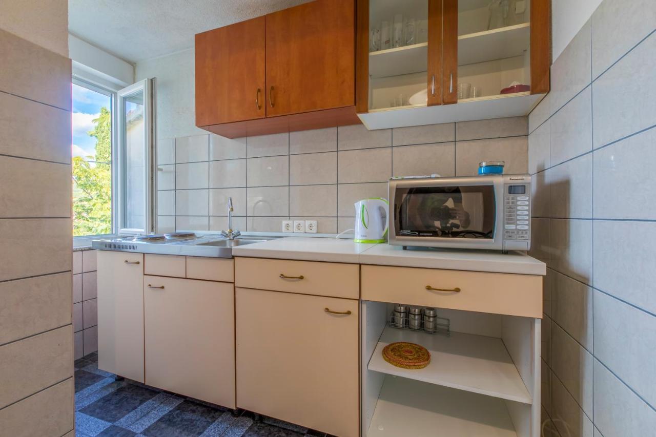 Apartments With A Parking Space Selce, Crikvenica - 2381 Экстерьер фото