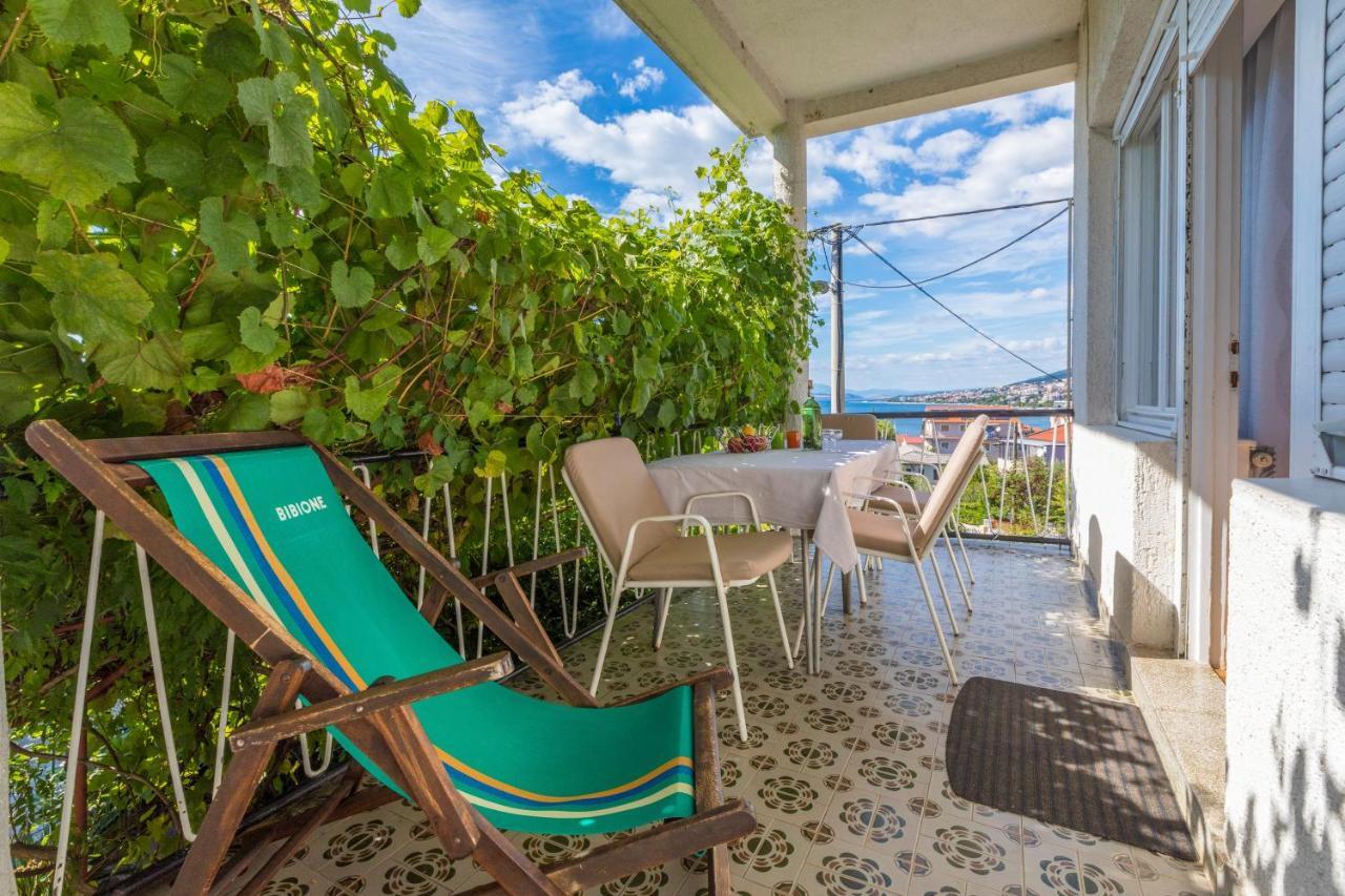 Apartments With A Parking Space Selce, Crikvenica - 2381 Экстерьер фото